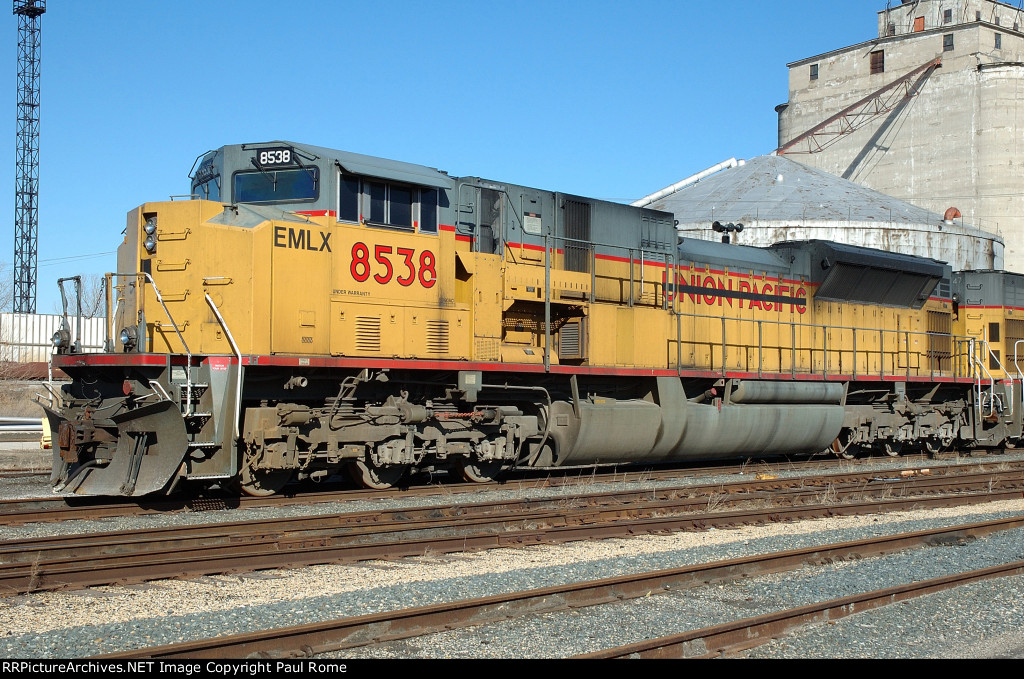 EMLX 8538, EMD SD90MAC-H, in storage on the KCS